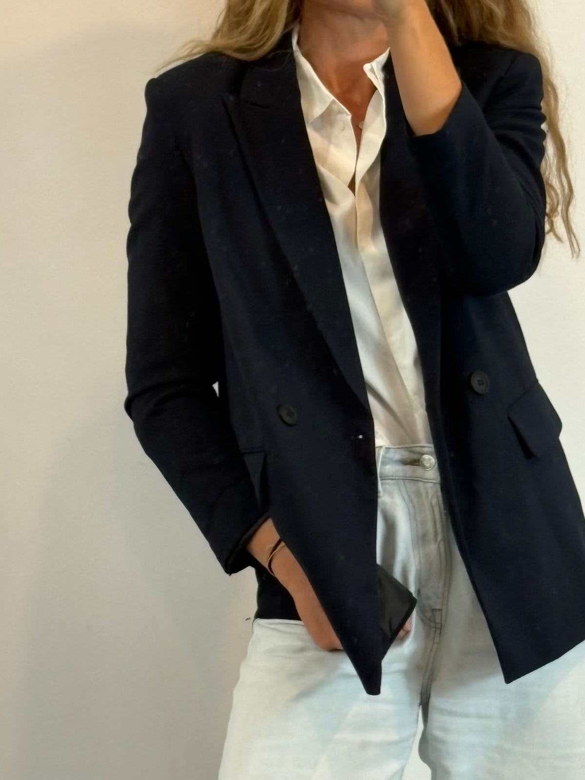 ZARA. Americana azul marino fluida
