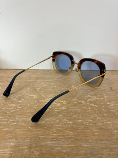 GIGI STUDIOS. Gafas de sol nacar