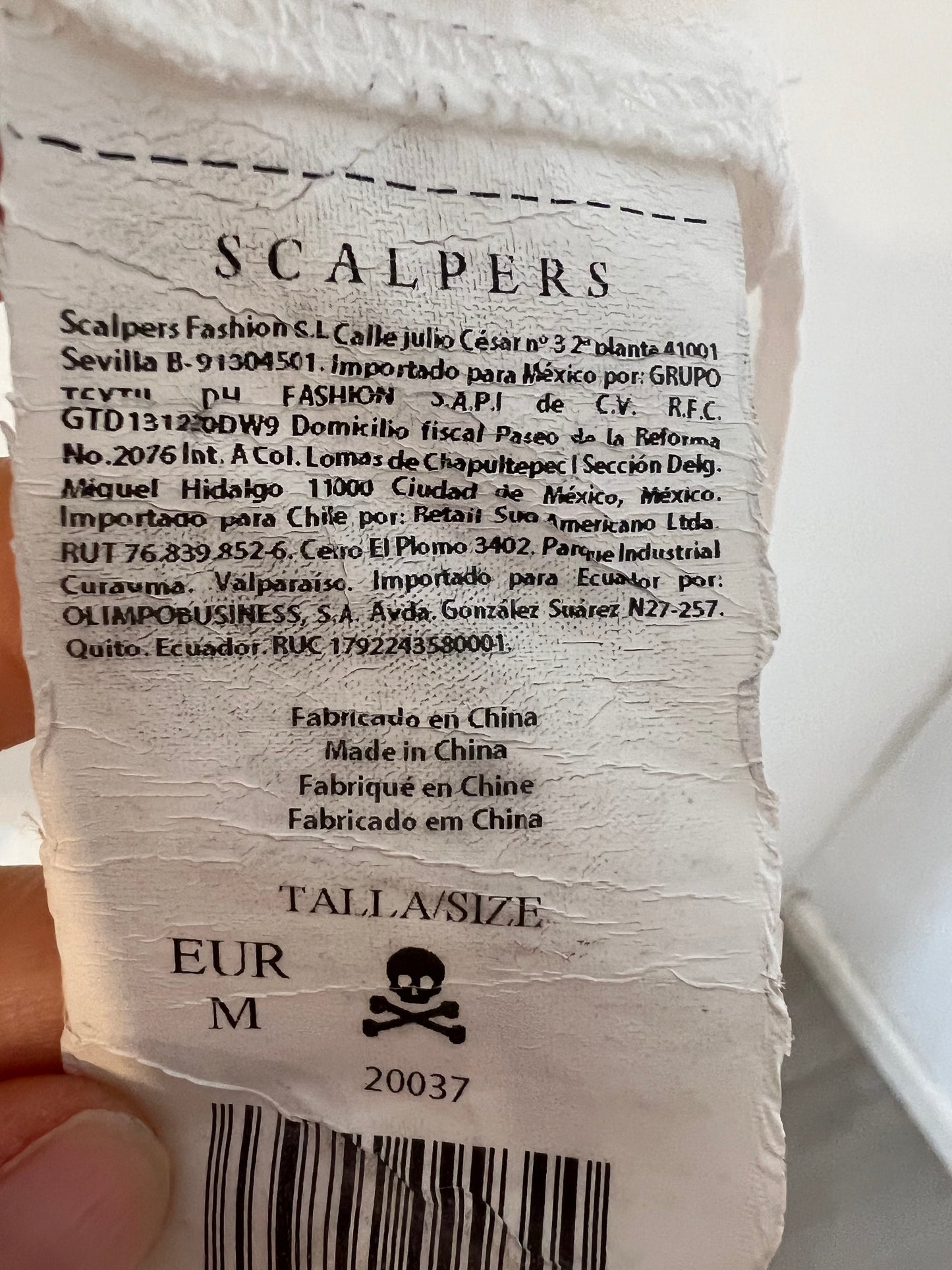 SCALPERS. White blouse with sleeve detail. TM