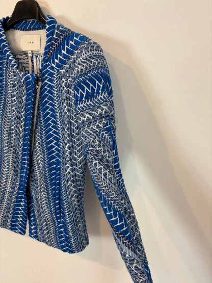 IRO. Chaqueta azul bordada