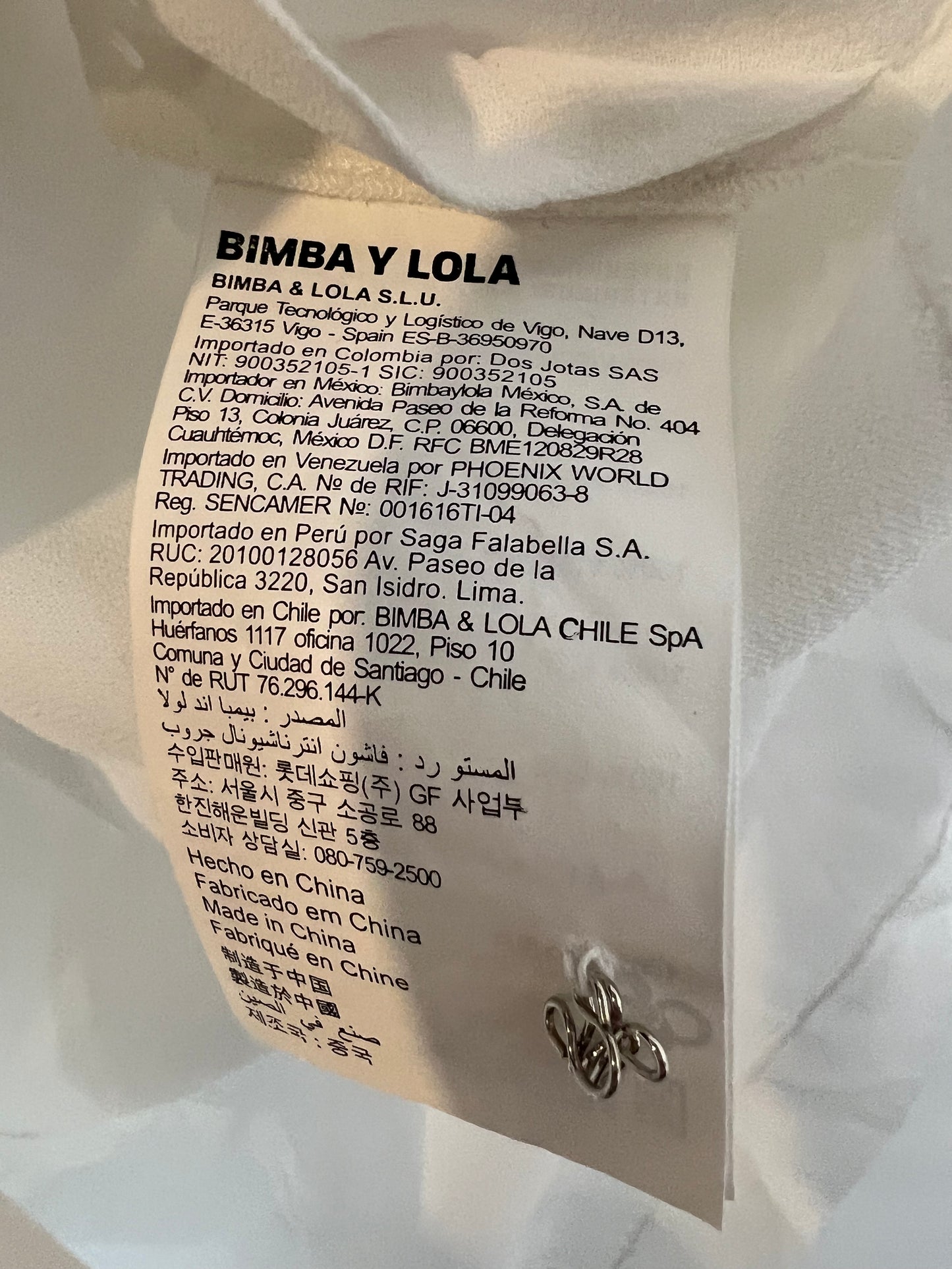 BIMBA Y LOLA. Textured white top. Size XS