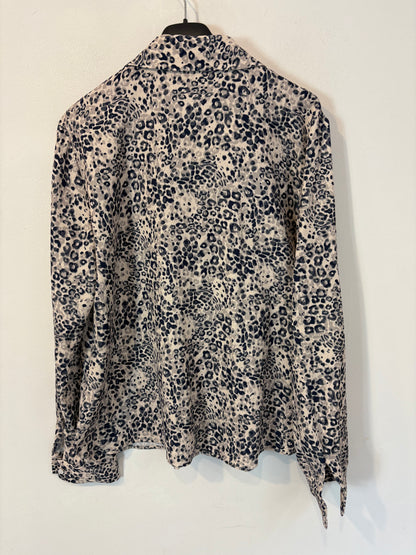 ZARA. Black stretch knit top. TL