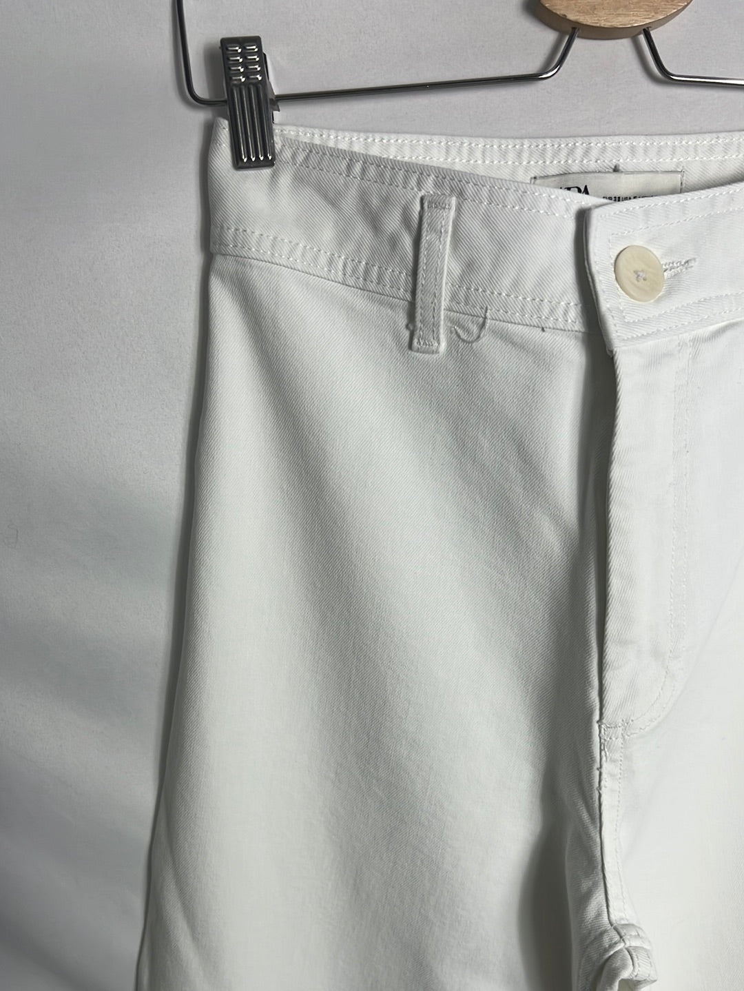 ZARA. White denim culottes. Size 38