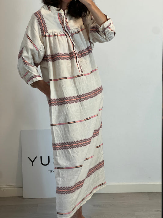 MAGNOLYA. Long dress with colorful embroidery. Size 00 (S)