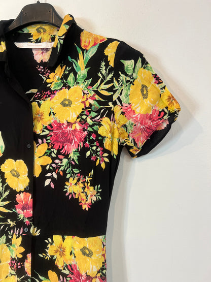 ZARA. Vestido largo flores camisero  T.xs