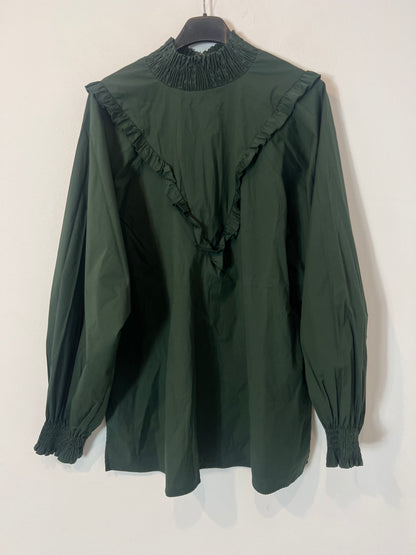ZARA. Green blouse with Perkins collar. TM