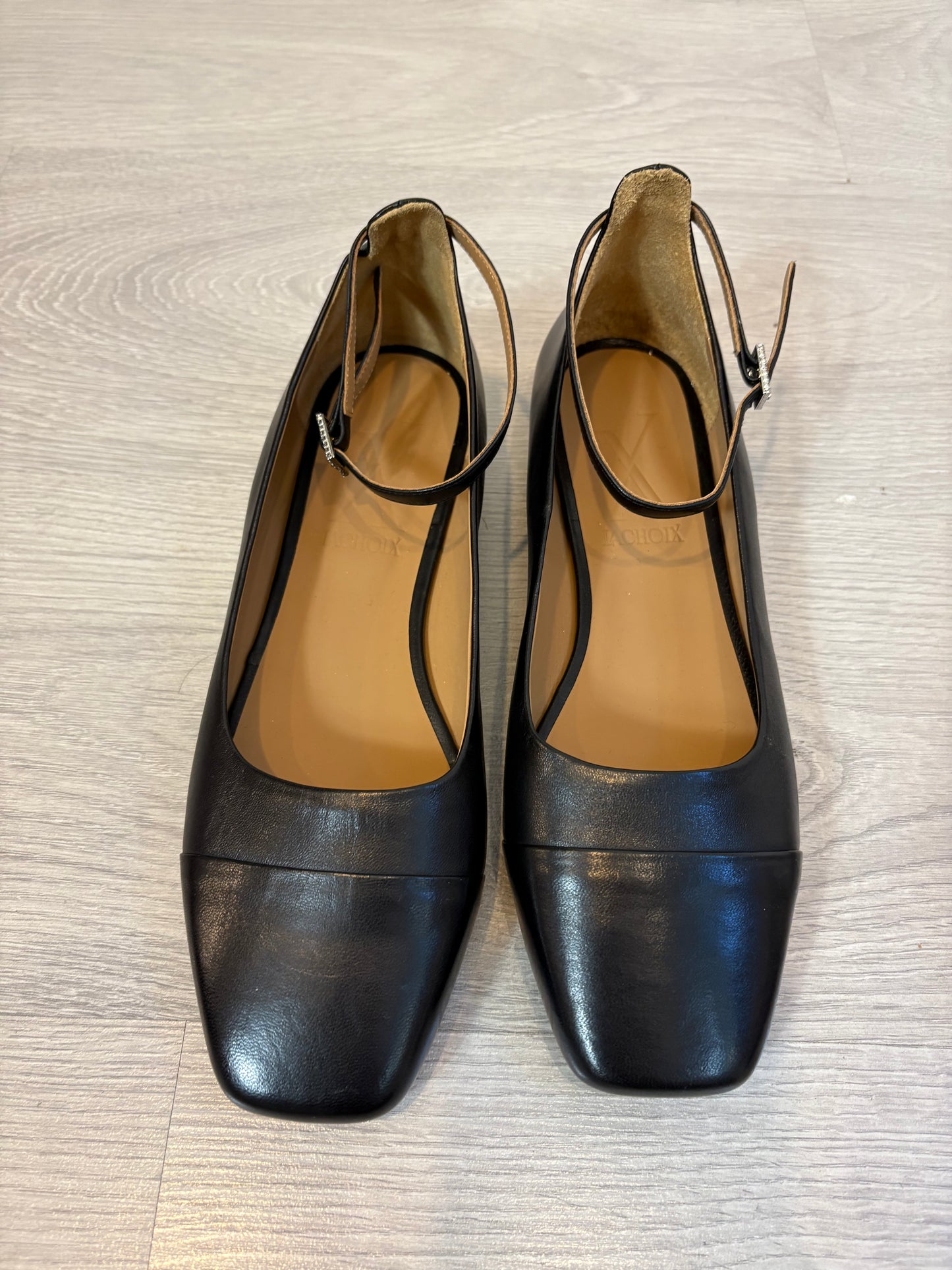 LACHOIX. Bailarina piel hebilla en negro. T 40