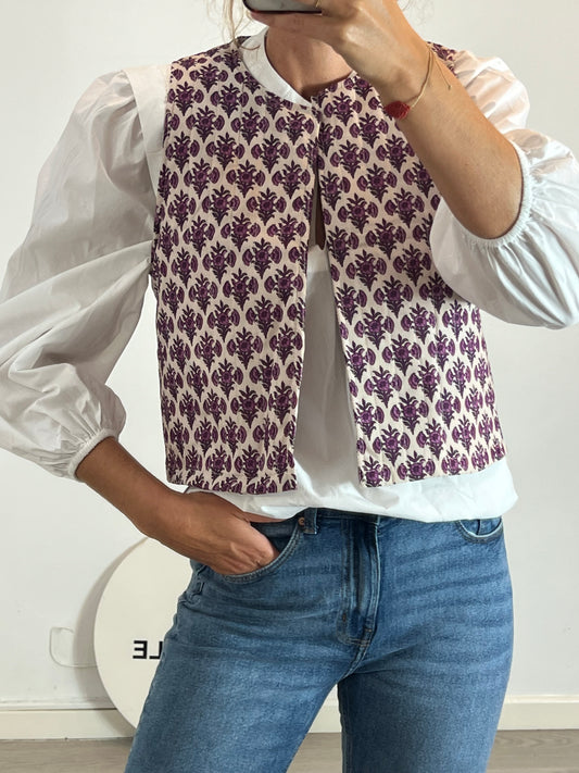 OTRAS. Chaleco beige flores moradas TU(s/m)