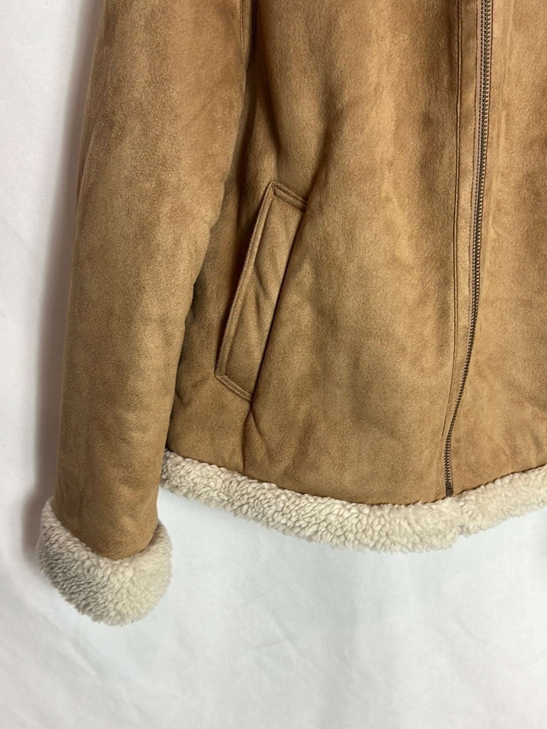 UNIQLO. Abrigo camel borrego T.s