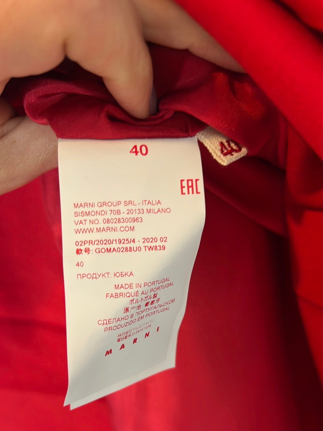 MARNI. Red pleated midi skirt. Size 36