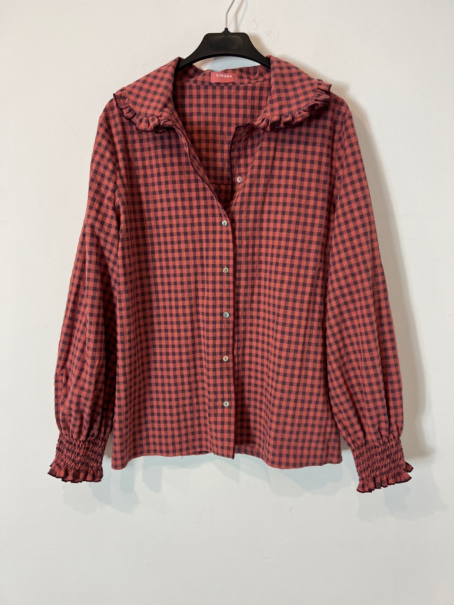 SIMONA. Gingham blouse, size 40