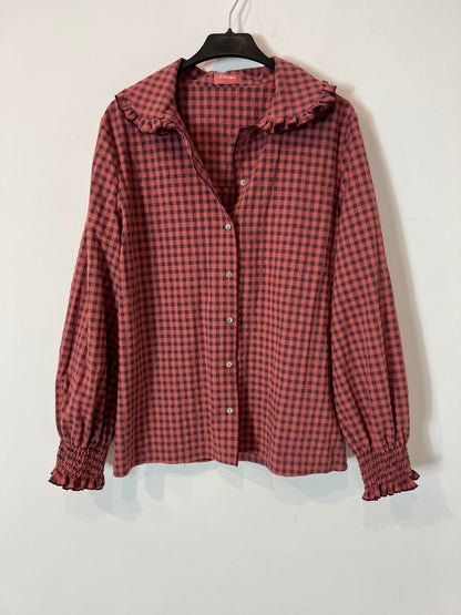 SIMONA. Gingham blouse, size 40