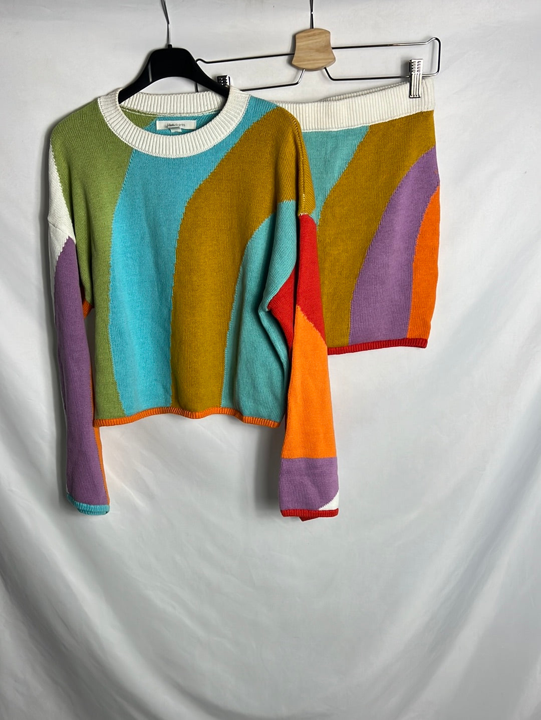 HIGH SPIRITS.Total look punto T.s