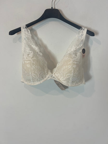 MY´SPECIALS. Sujetador blanco encaje. T 85D