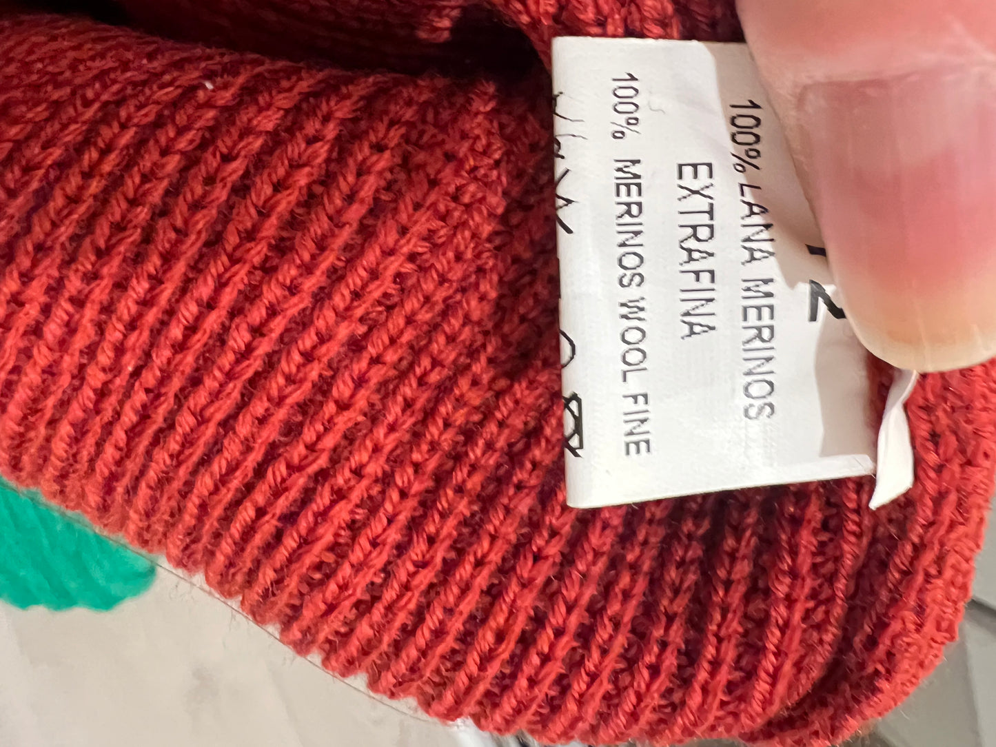 EMES. Reddish wool sweater with sleeve detail S.2(M)