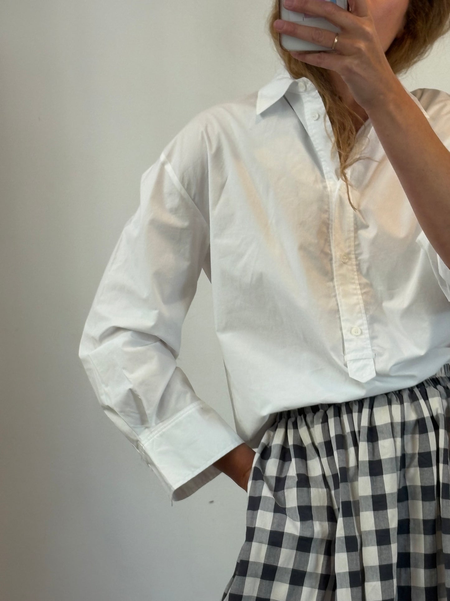 ZARA. Camisa blanca amplia