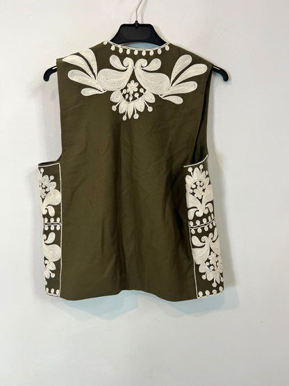 ZARA. Chaleco verde bordados