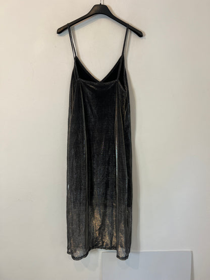 ZARA. Vestido plateado hilos T. S