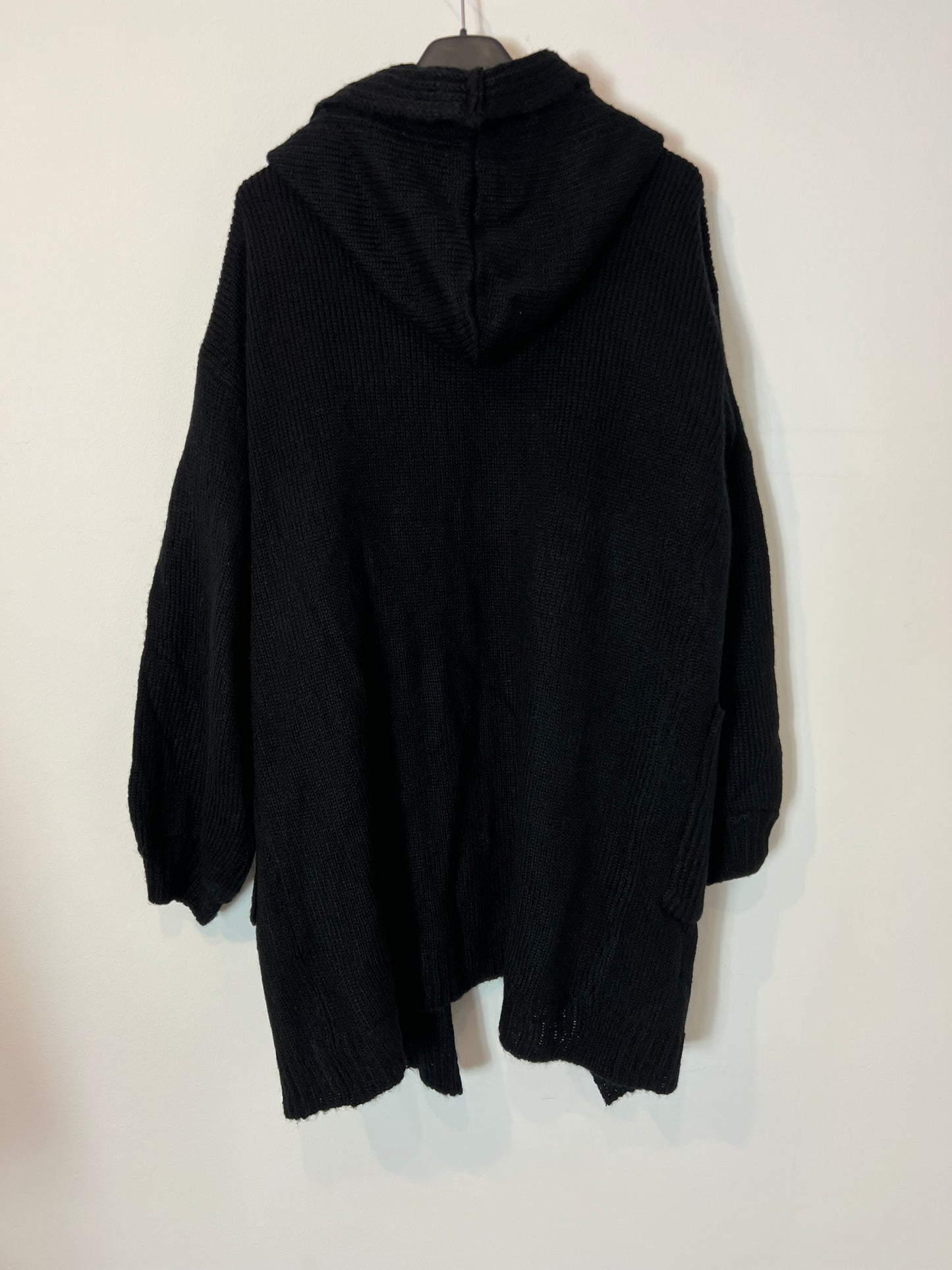 OSLEY. Black embroidered cardigan TU(M)