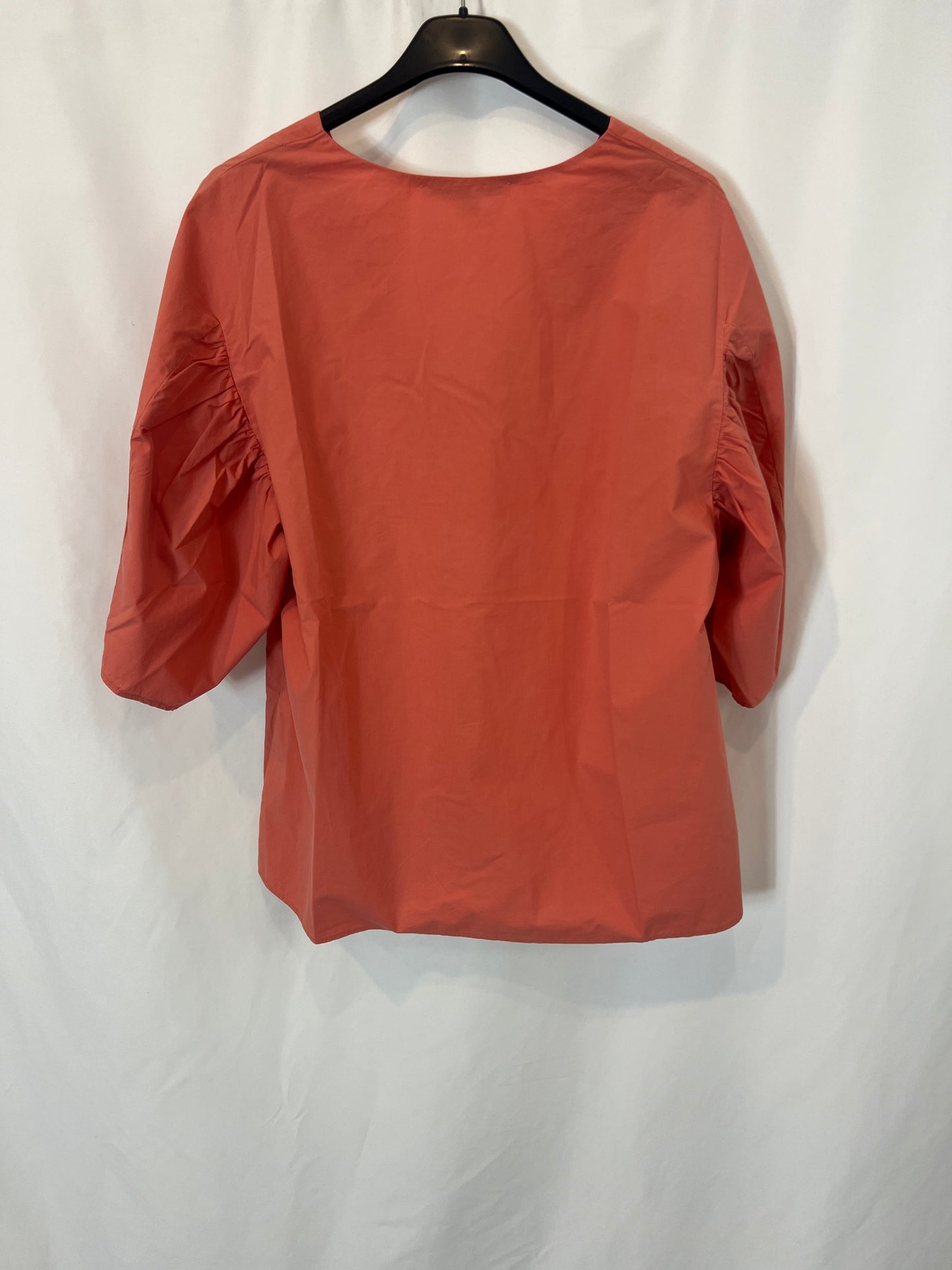 ADOLFO DOMINGUEZ. Coral puff-sleeve blouse. Size 40