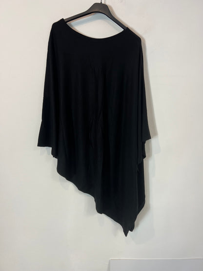 OTRAS. Top punto estilo poncho T.3xl