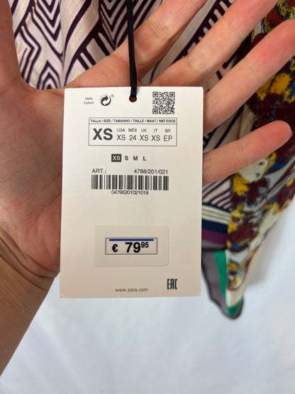 ZARA. Printed top with shoulder detail. TS