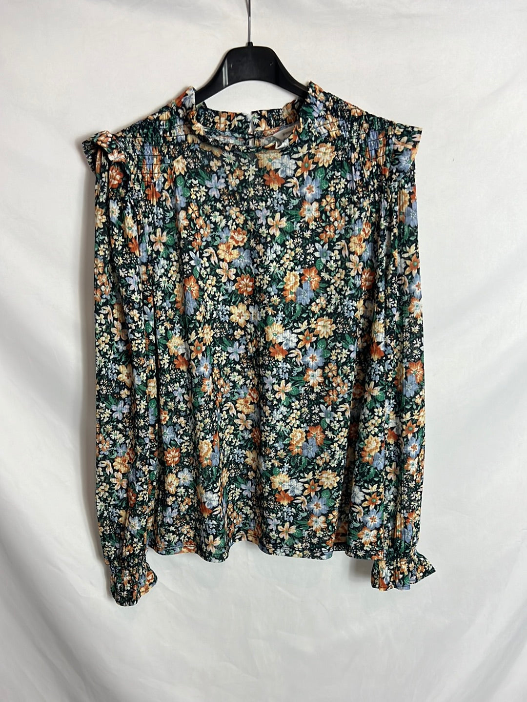 SPRINGFIELD. Ruffle floral blouse. TM