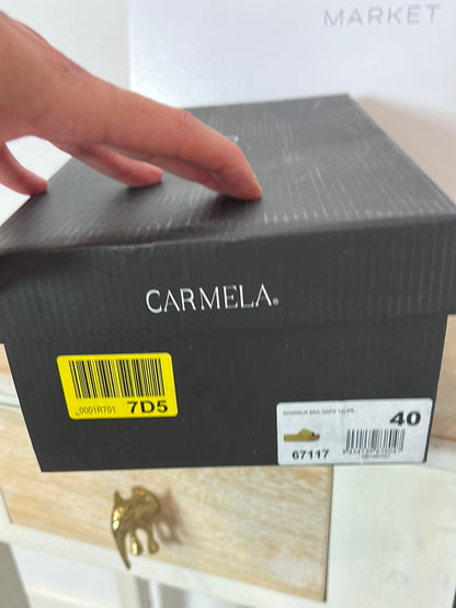 CARMELA. Sandalia plataforma piel. T 40