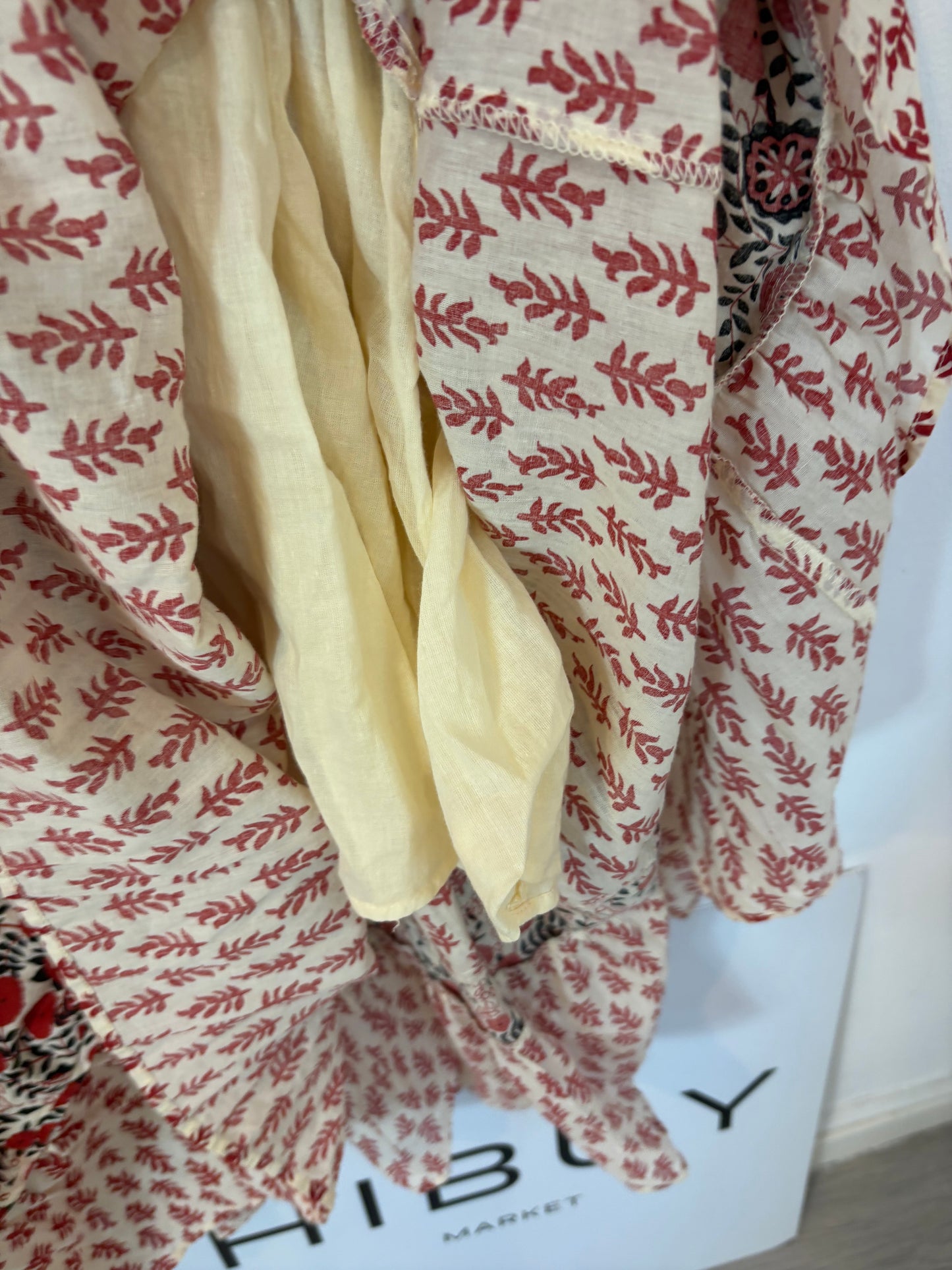 TINTORETTO. Vestido largo estampado rojos. T 44