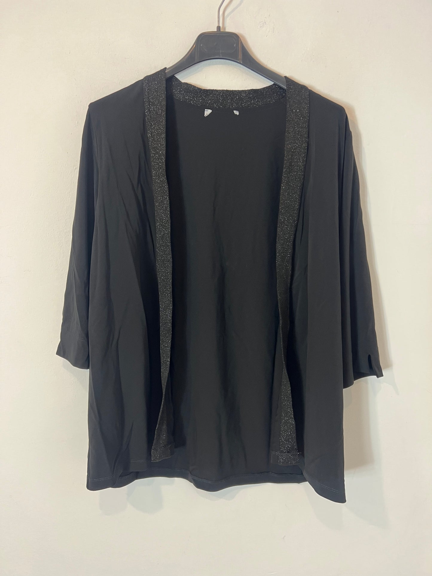 MARIA BELLENTANI. Stretch knit top and jacket set. TM