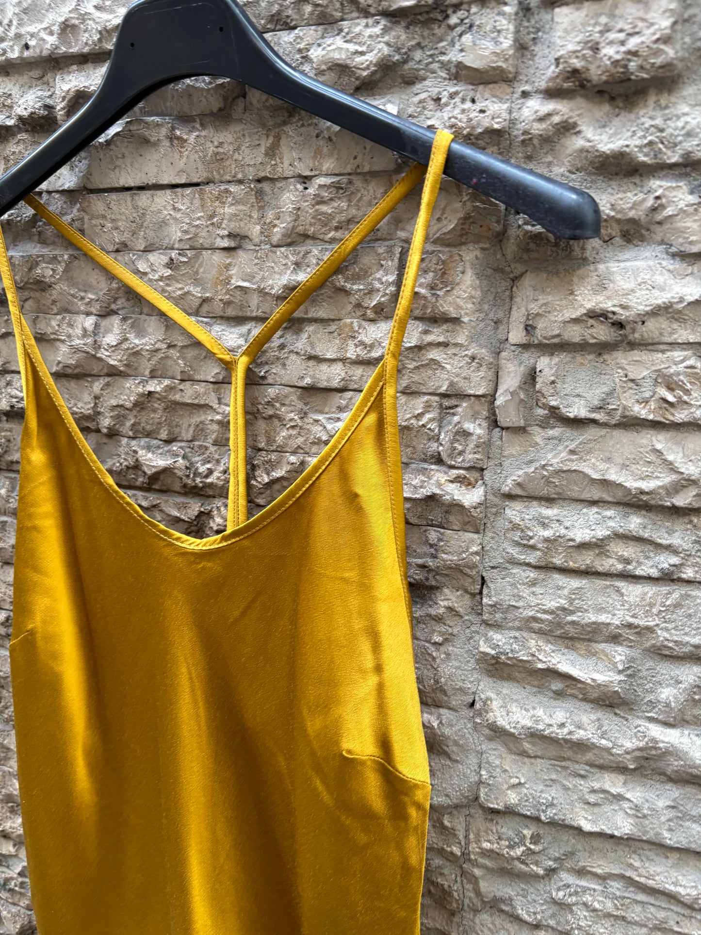 OTTOD´AME. Top satinado dorado