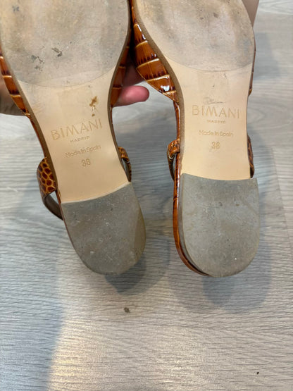 BIMANI. Stiletto piel camel. T 38