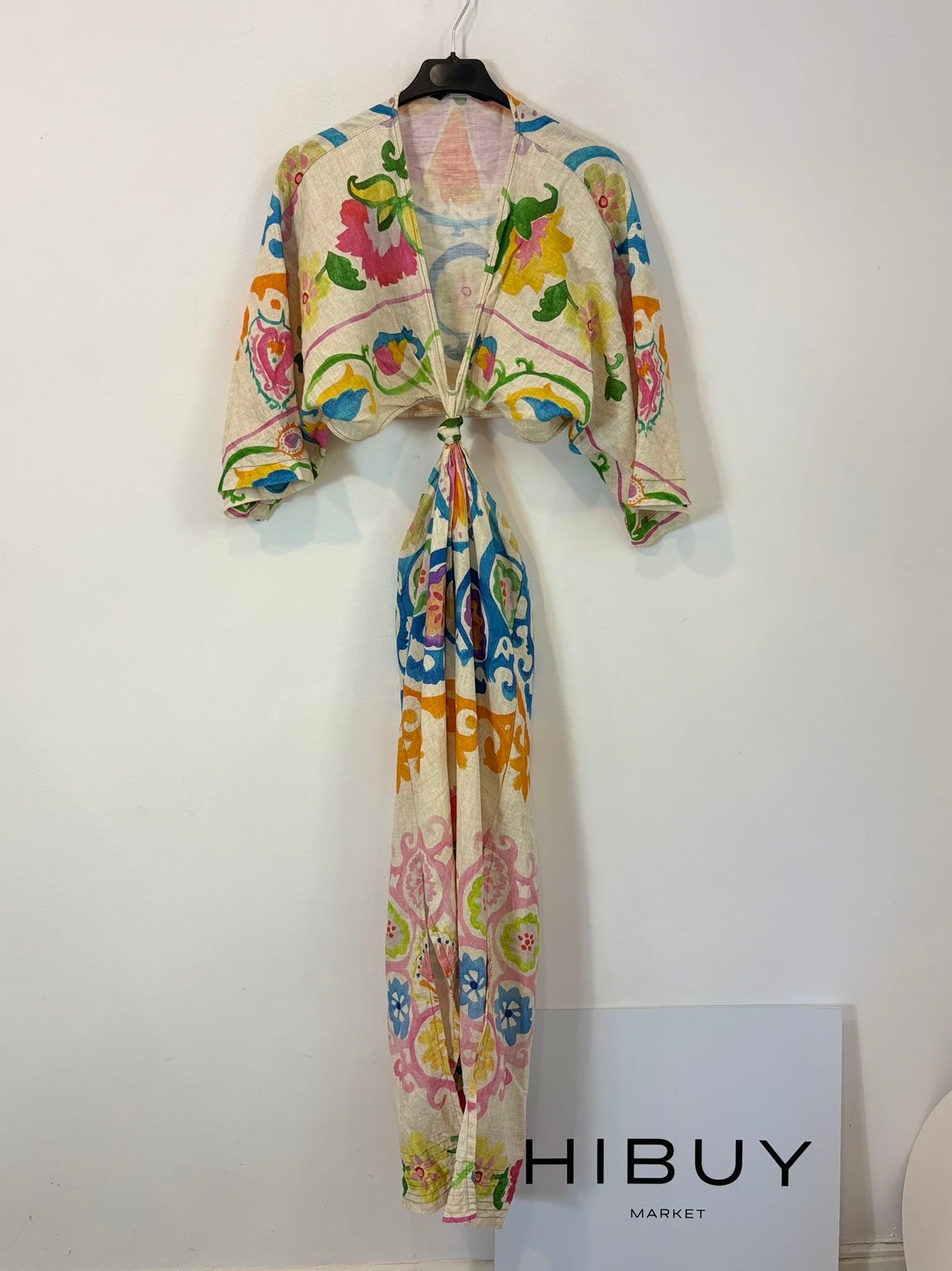 ZARA. Vestido aberturas estampado mezcla
