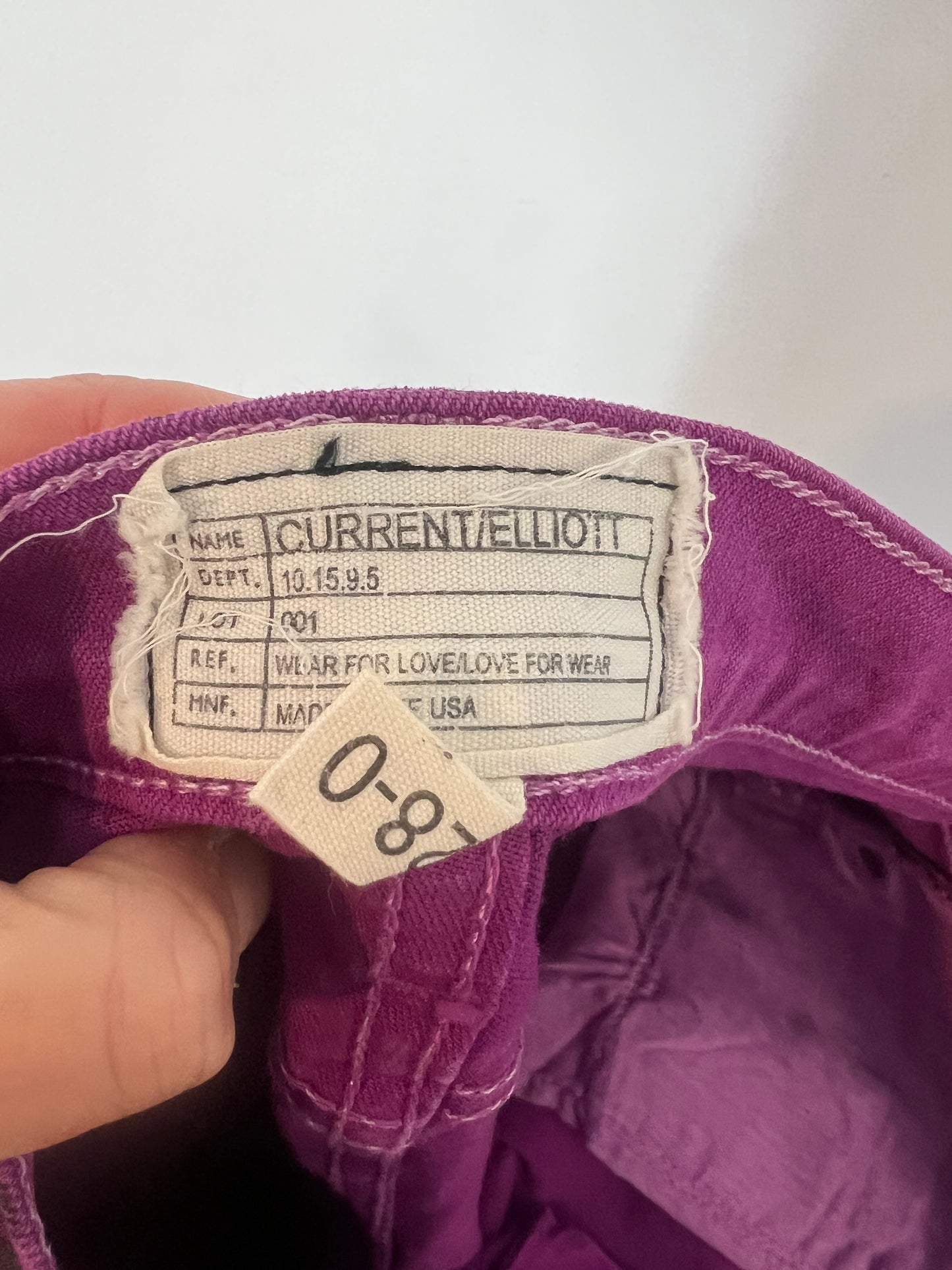 CURRENT ELLIOTT. Denim pitillo lunares. T 28 (38)