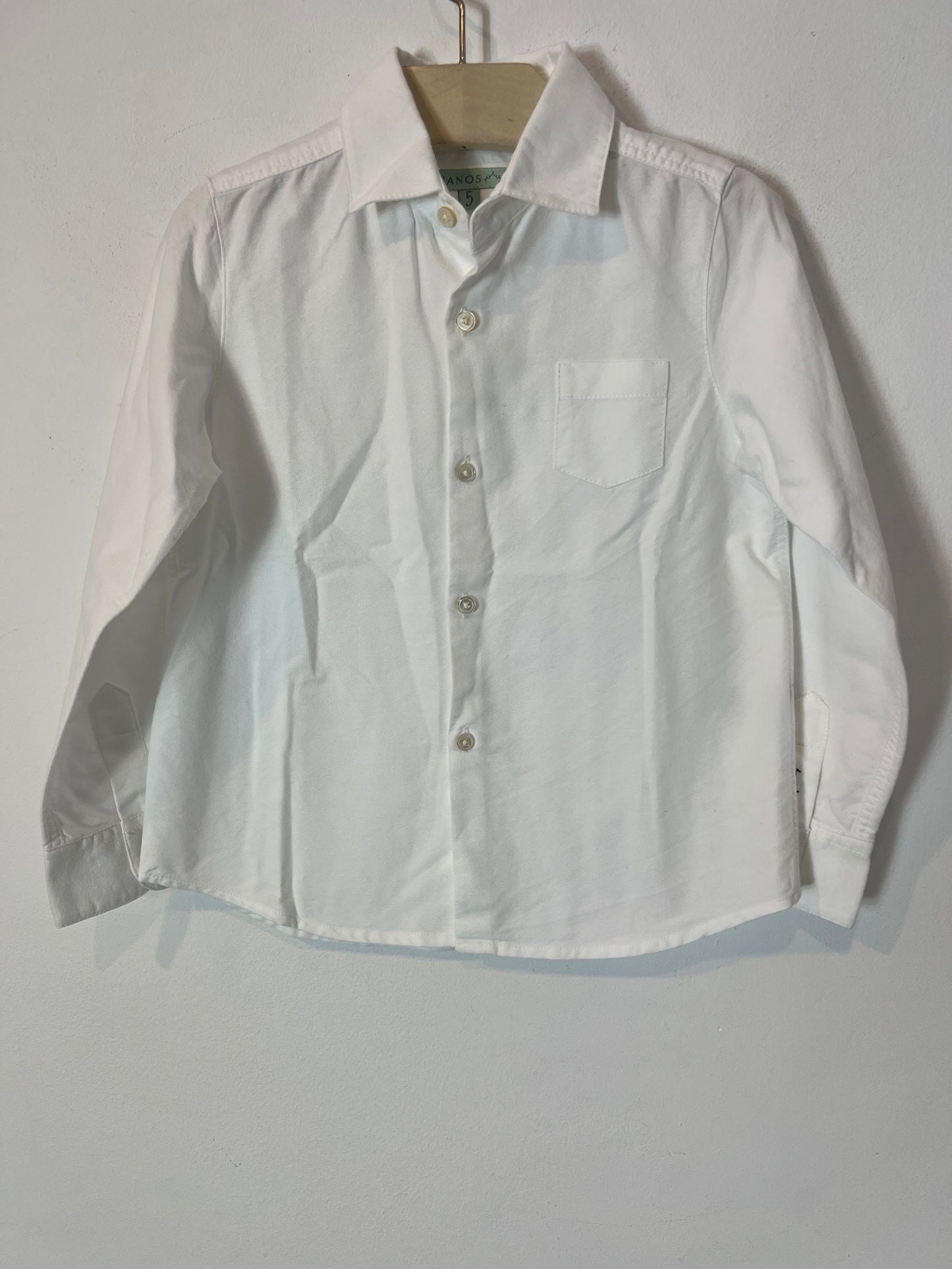 NANOS. Camisa blanca algodón. T 5 años