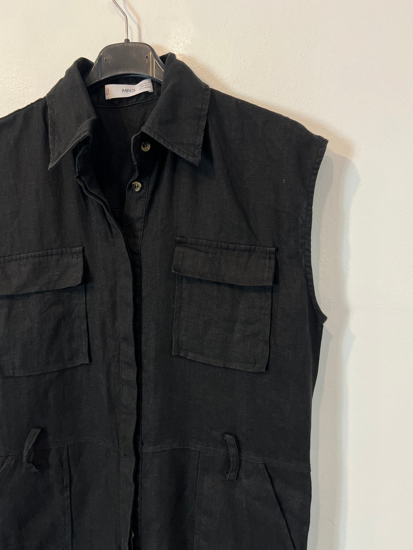 MANGO. Black linen jumpsuit S.xs