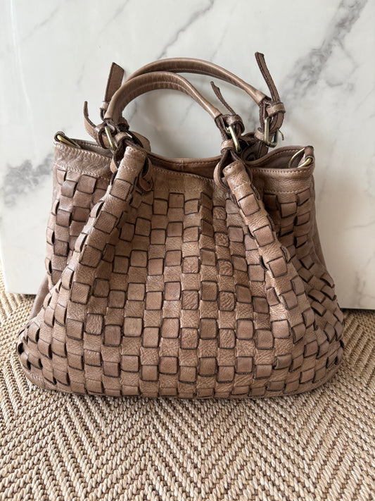 Bolso de hombro  piel trenzado