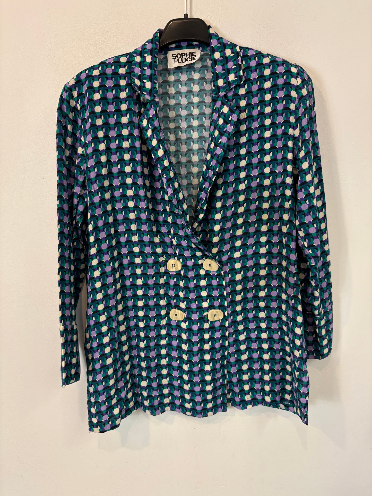 AMEÉ. Sleeveless fringed sweater S.(s)