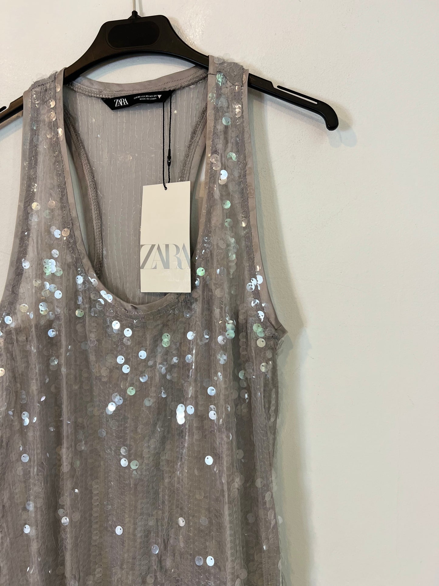 ZARA. Vestido largo lentejuelas T.xs