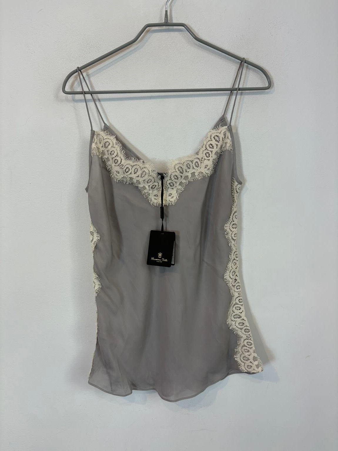 MASSIMO DUTTI. Top lencero gris seda