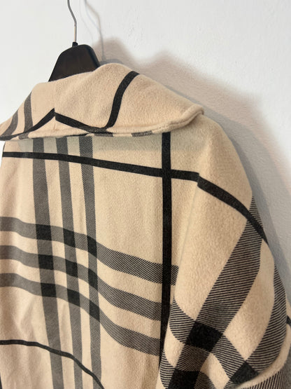 OTRAS. Chaqueta larga cuadros. T M