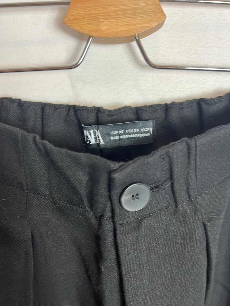 ZARA. Pantalón negro Lino y algodón . T XS