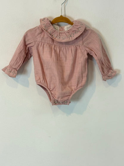 GOCCO. Ranita rosa jaspeado bordados. T 1-3 meses