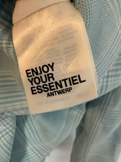 ESSENTIAL. Blue checked blazer, size 38