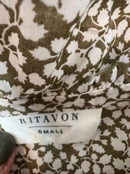 RITAVON. Green floral blouse Ts