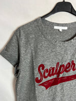 SCALPERS. Camiseta gris jaspeada logo textura. T l