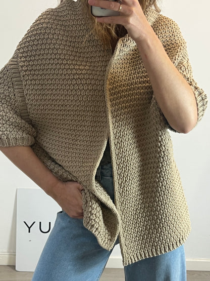 ZARA. Cardigan punto grueso beige oscuro. T M