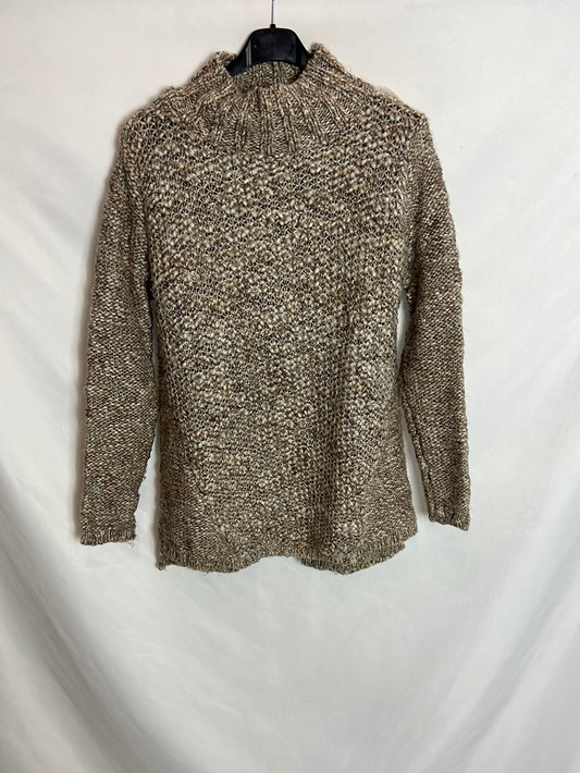 ZARA. Jersey tonos beiges cuello alto. T M