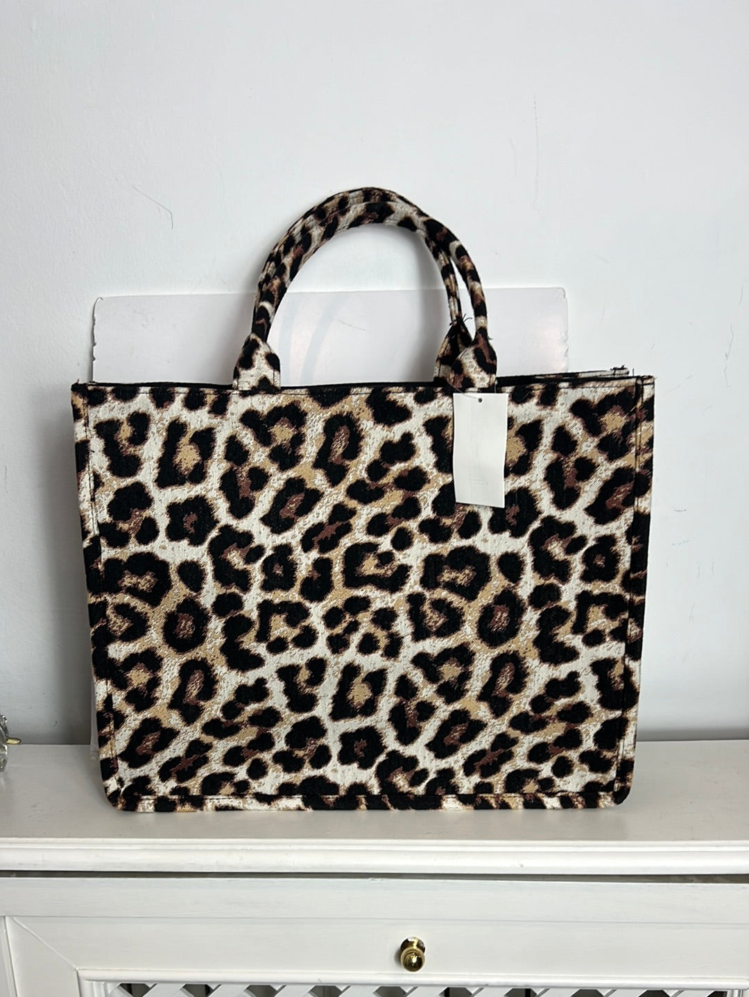 H&M. Bolso tote rígido animal print