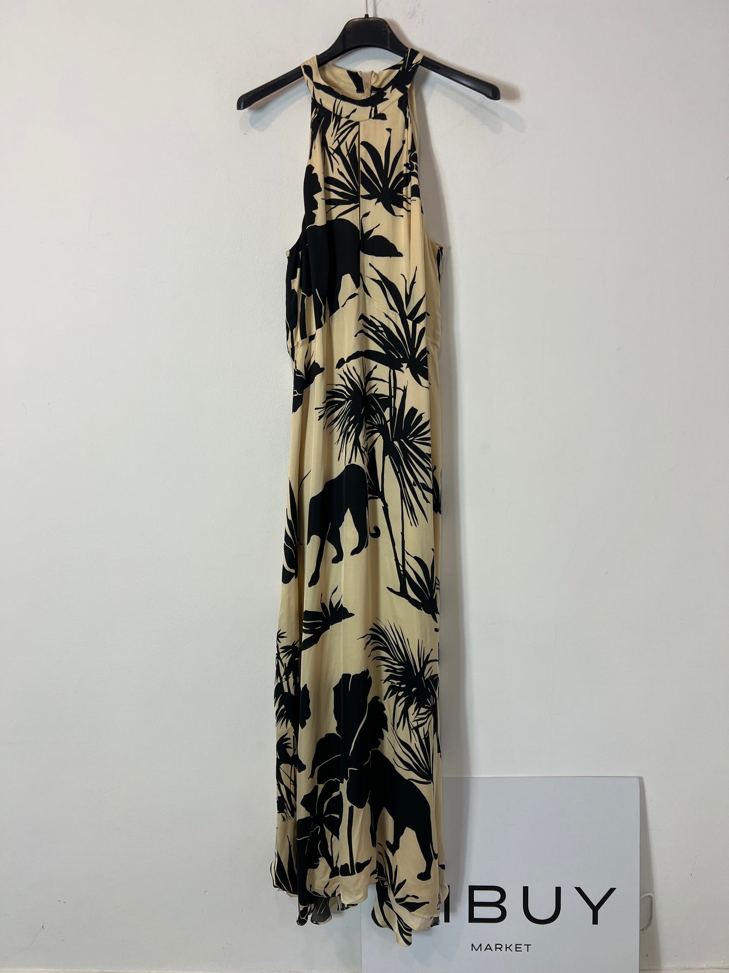 MASSIMO DUTTI. Long printed halterneck dress. Size 36